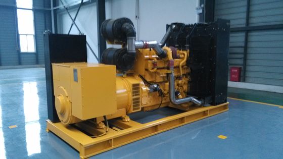 पानी से ठंडा 1000 किलोवाट आपातकालीन डीजल जनरेटर सेट 400V / 230V